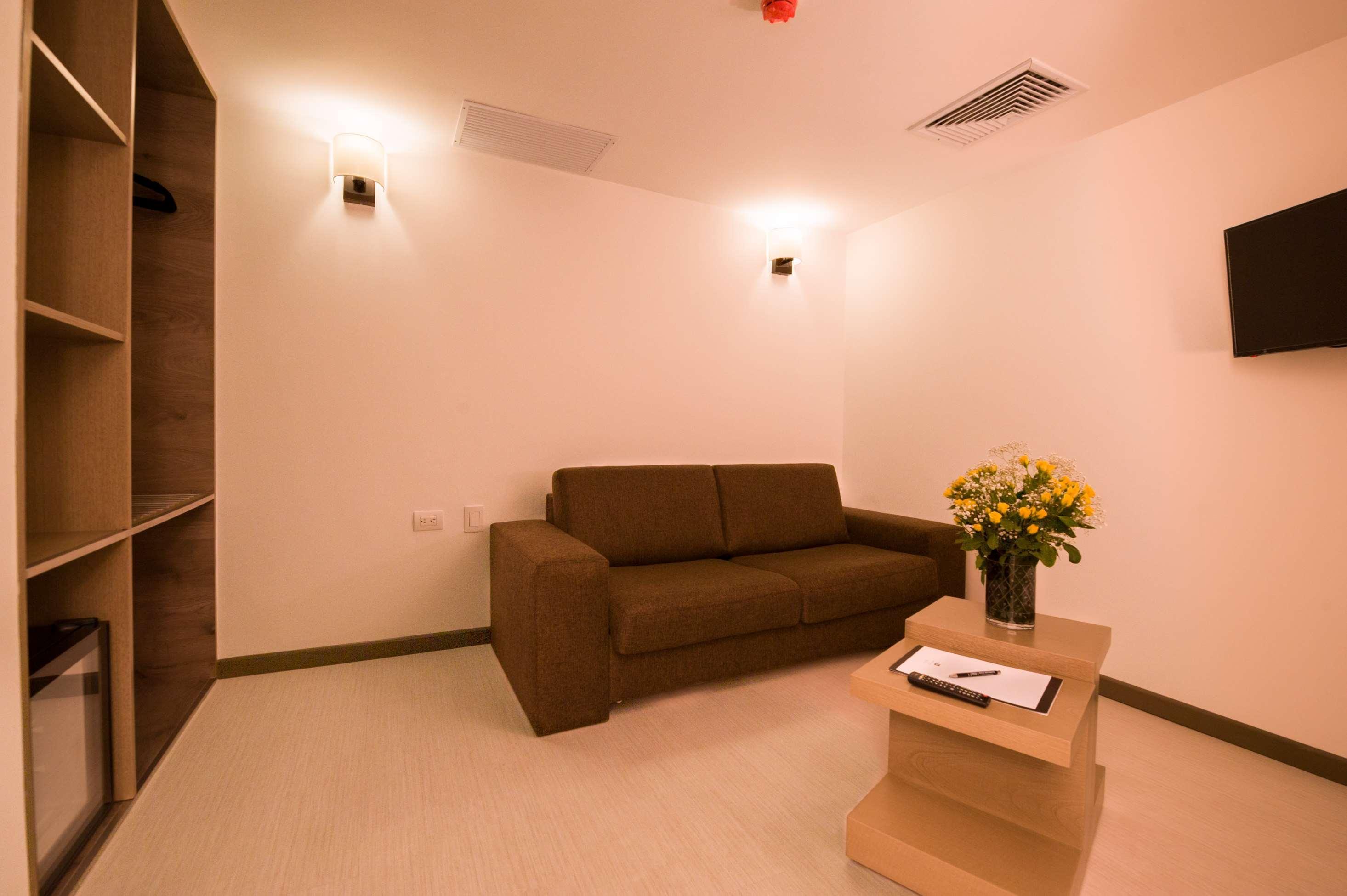 Best Western Posada Royale Hotel & Suites Simi Valley Εξωτερικό φωτογραφία
