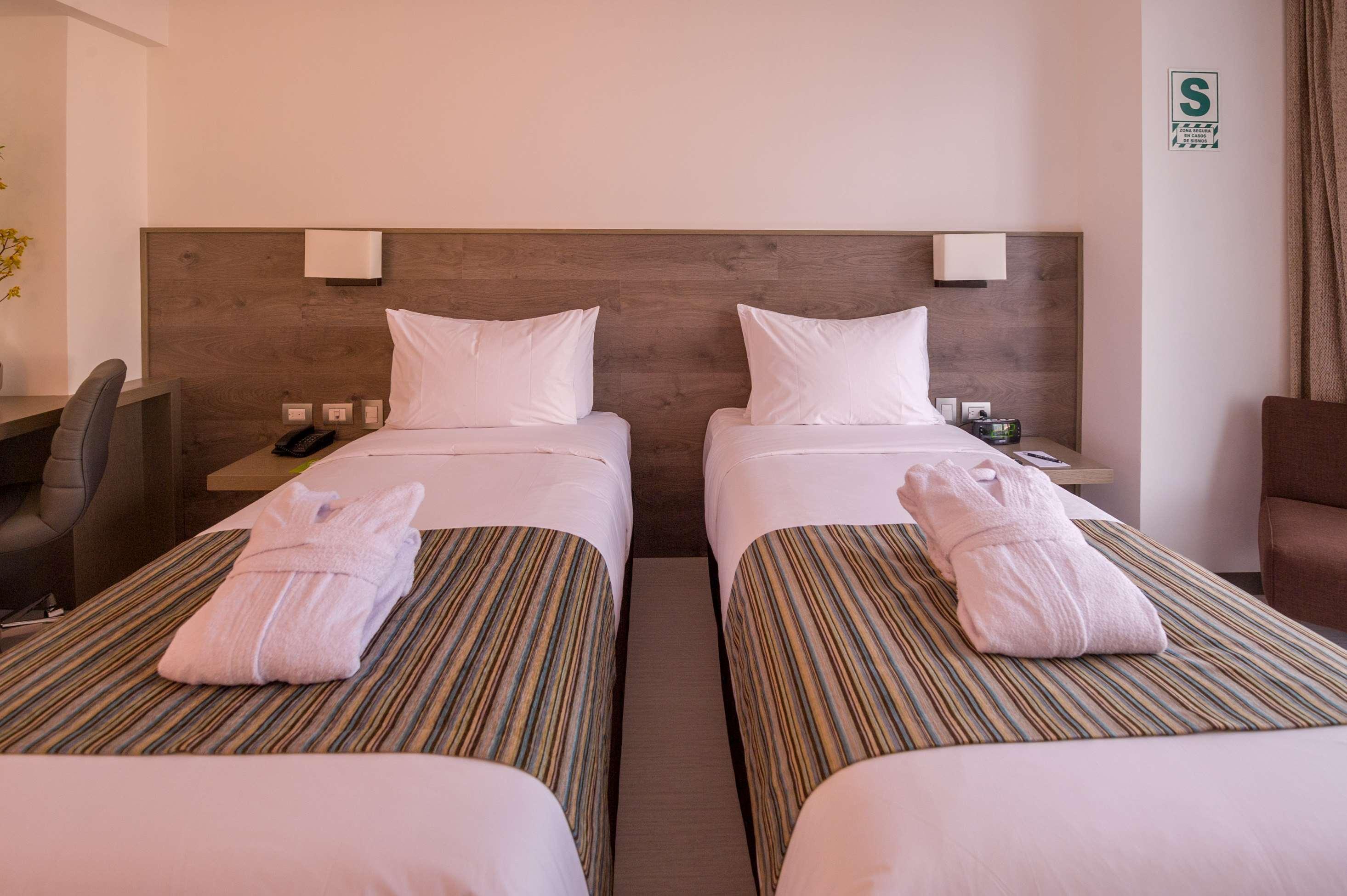Best Western Posada Royale Hotel & Suites Simi Valley Εξωτερικό φωτογραφία