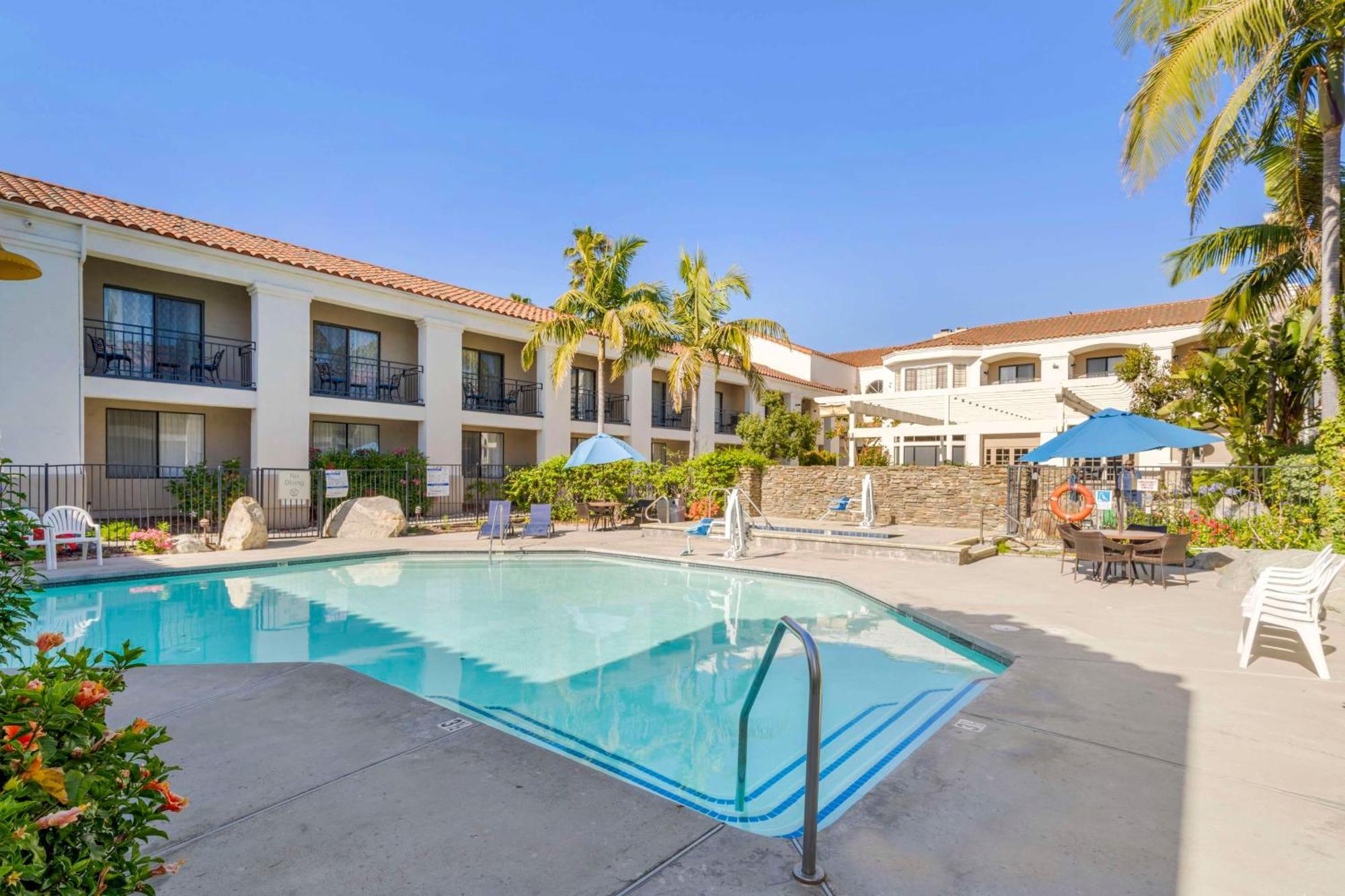 Best Western Posada Royale Hotel & Suites Simi Valley Εξωτερικό φωτογραφία